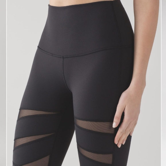 Lululemon Wunder Under Pant (Hi-Rise) (Tech Mesh) Black - Picture 3 of 12